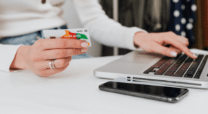 השוואת חברות סליקה